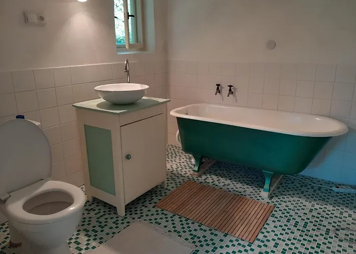 Chaloupka Pod Jablonemi Гостевой дом 3*